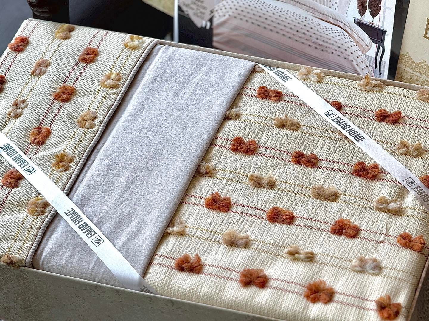 Egyptian Cotton Bedspread